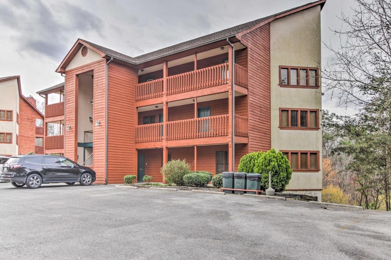 Spacious Resort Condo Central Locale By Dollywood ピジョンフォージ エクステリア 写真